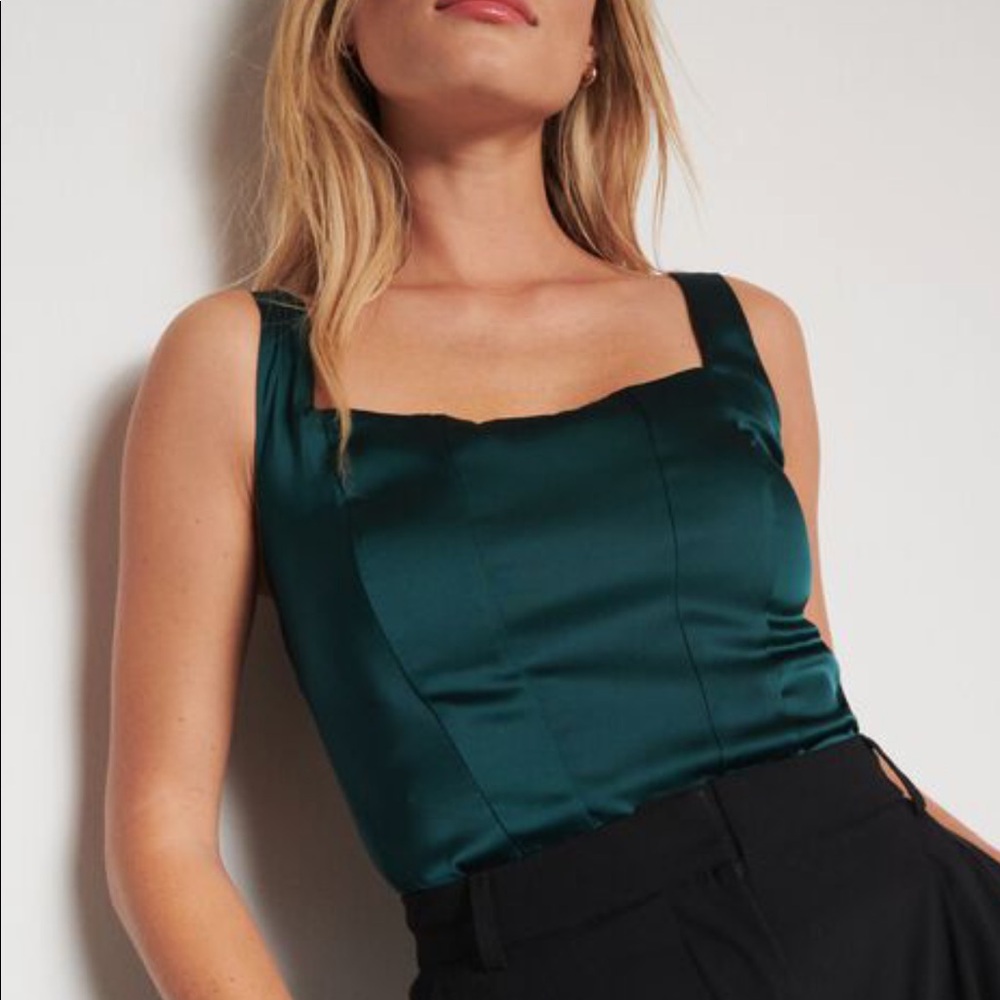 Dynamite: Penny Satin Tank in Ponderosa Pine